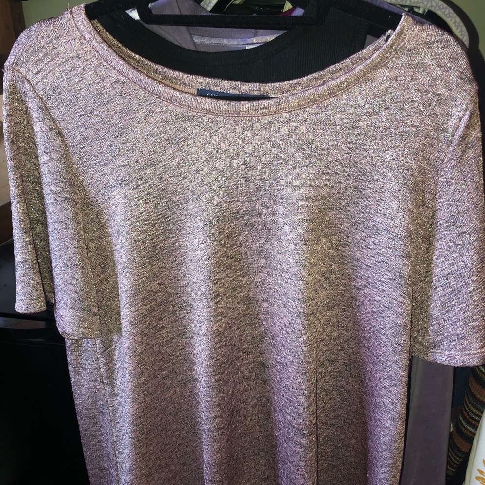 shiny t-shirt